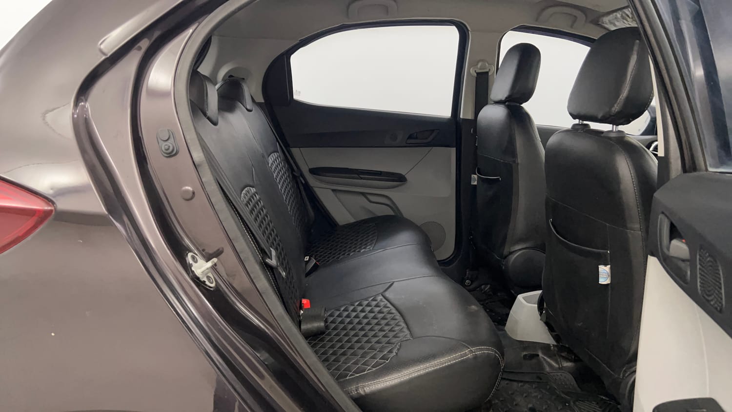 Used 2022 Tata Tiago XT CNG Cng Manual interior RIGHT SIDE REAR DOOR CABIN VIEW