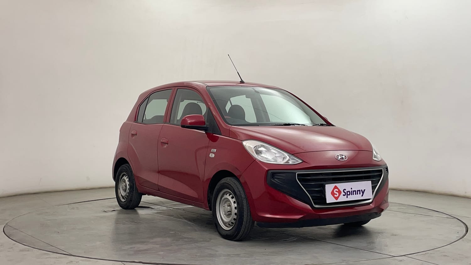 Used 2021 Hyundai Santro Magna AMT Petrol Automatic exterior RIGHT FRONT CORNER VIEW