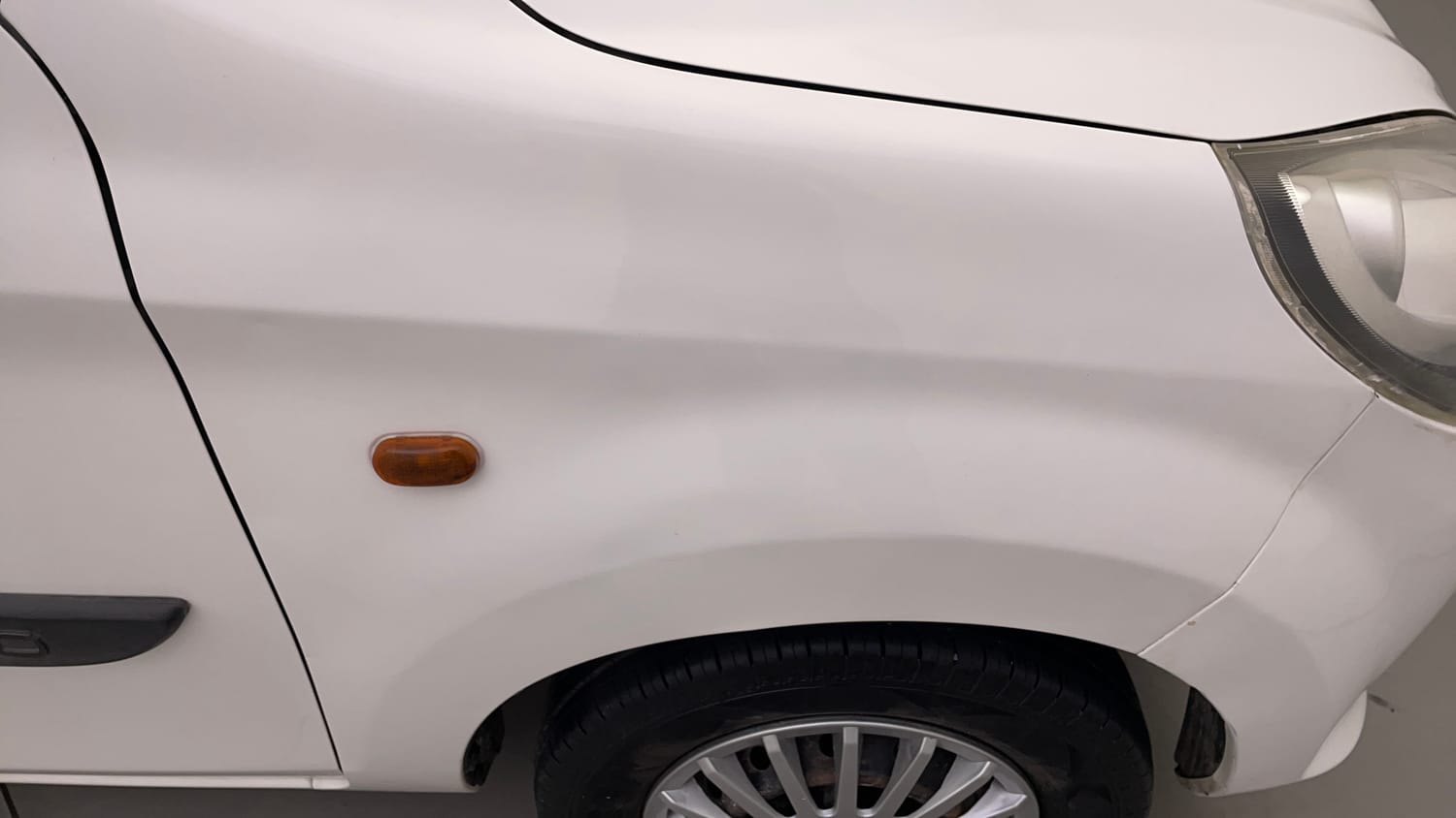 Used 2014 Maruti Suzuki Alto 800 Lxi Petrol Manual dents MINOR SCRATCH