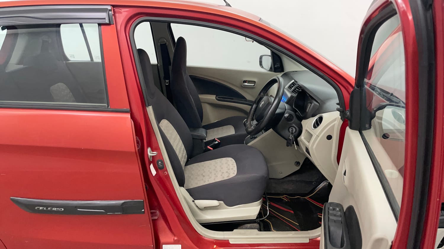 Used 2015 Maruti Suzuki Celerio VXi AMT Petrol Automatic interior RIGHT SIDE FRONT DOOR CABIN VIEW