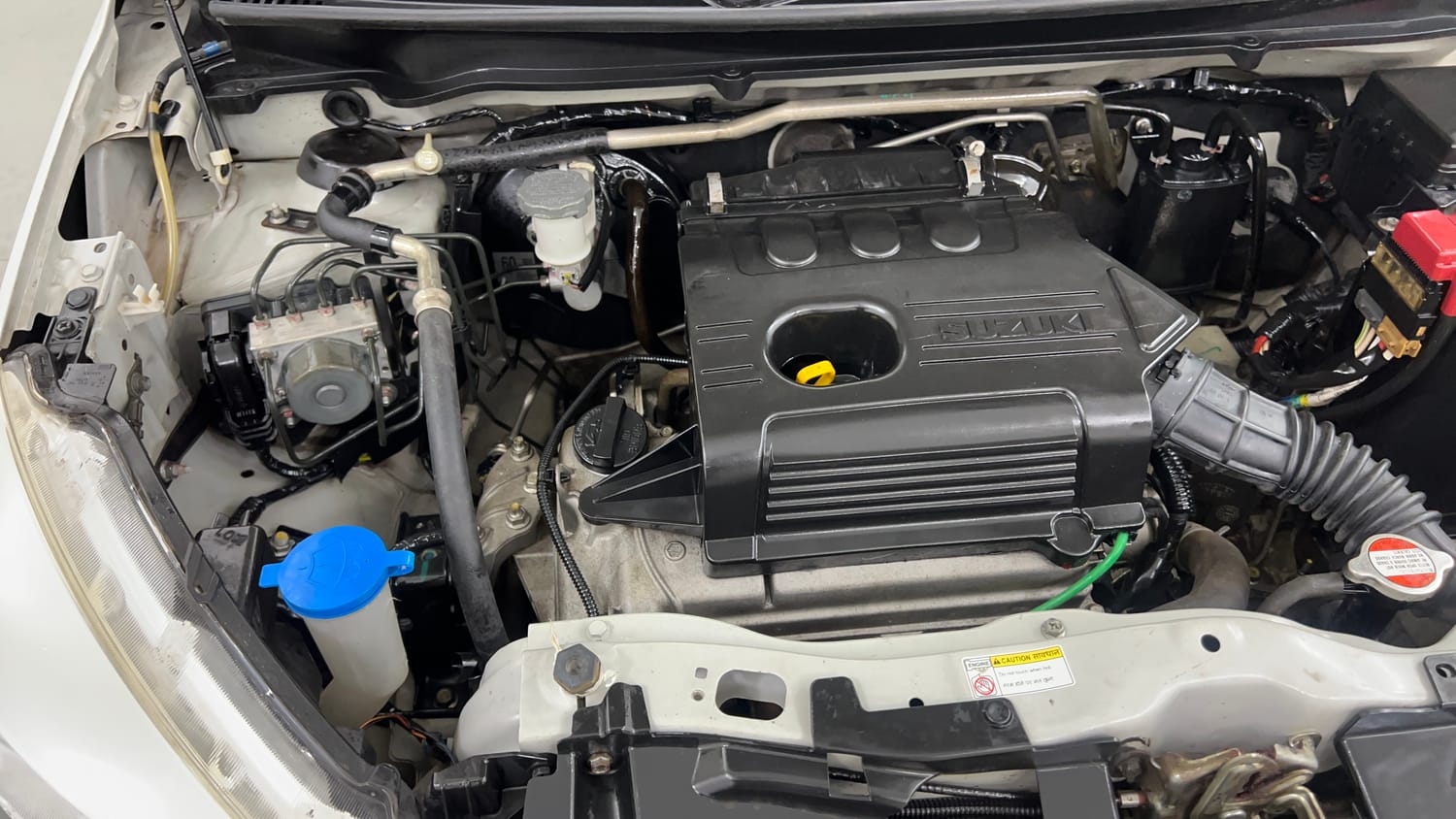 Used 2019 Maruti Suzuki Celerio X Zxi (O) AMT Petrol Automatic engine ENGINE RIGHT SIDE VIEW