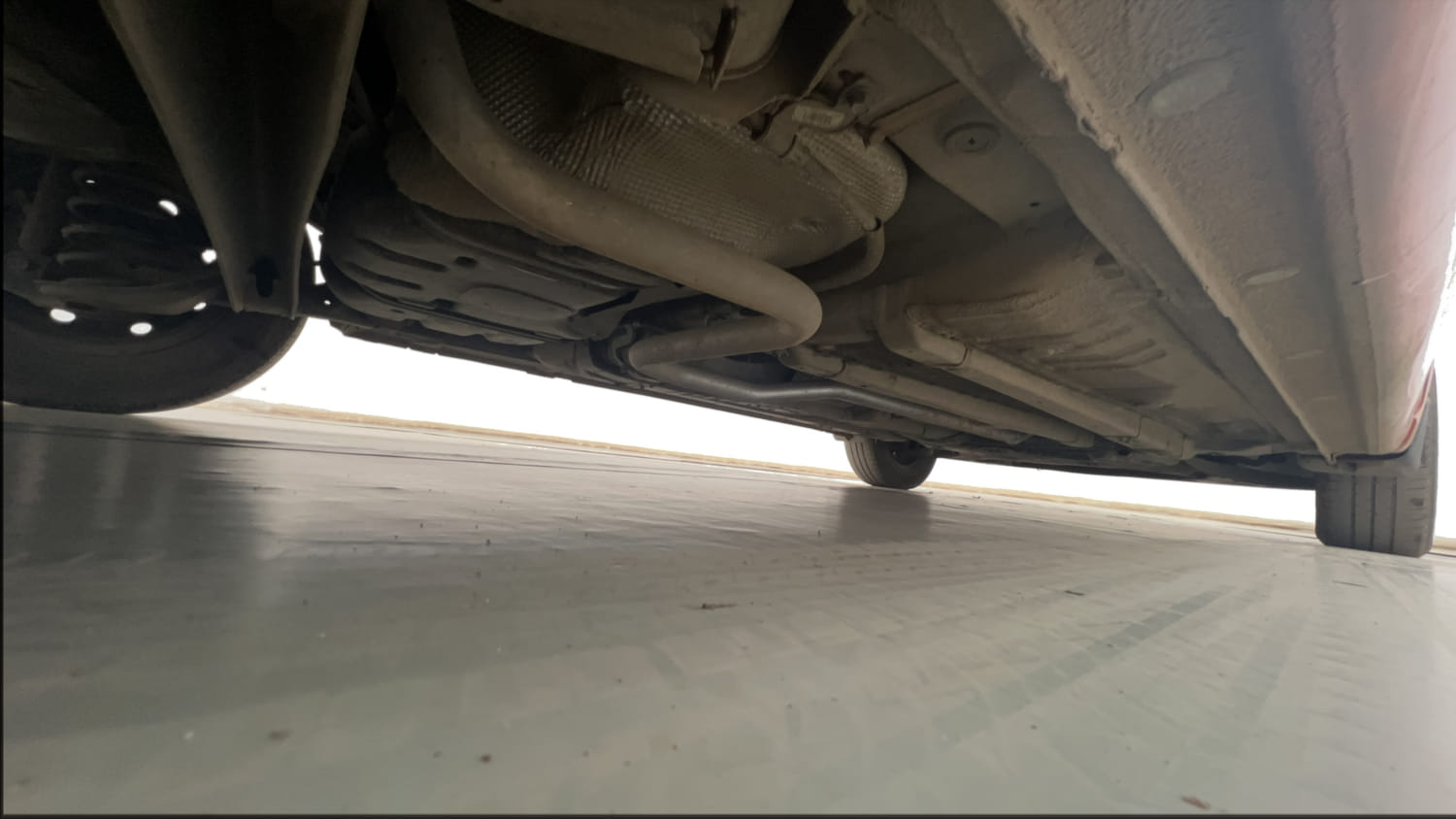 Used 2018 Hyundai Elite i20 Sportz 1.2 Petrol Manual extra REAR RIGHT UNDERBODY VIEW