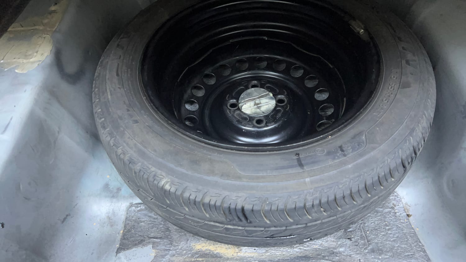 Used 2017 Honda City V Diesel Diesel Manual tyres SPARE TYRE VIEW
