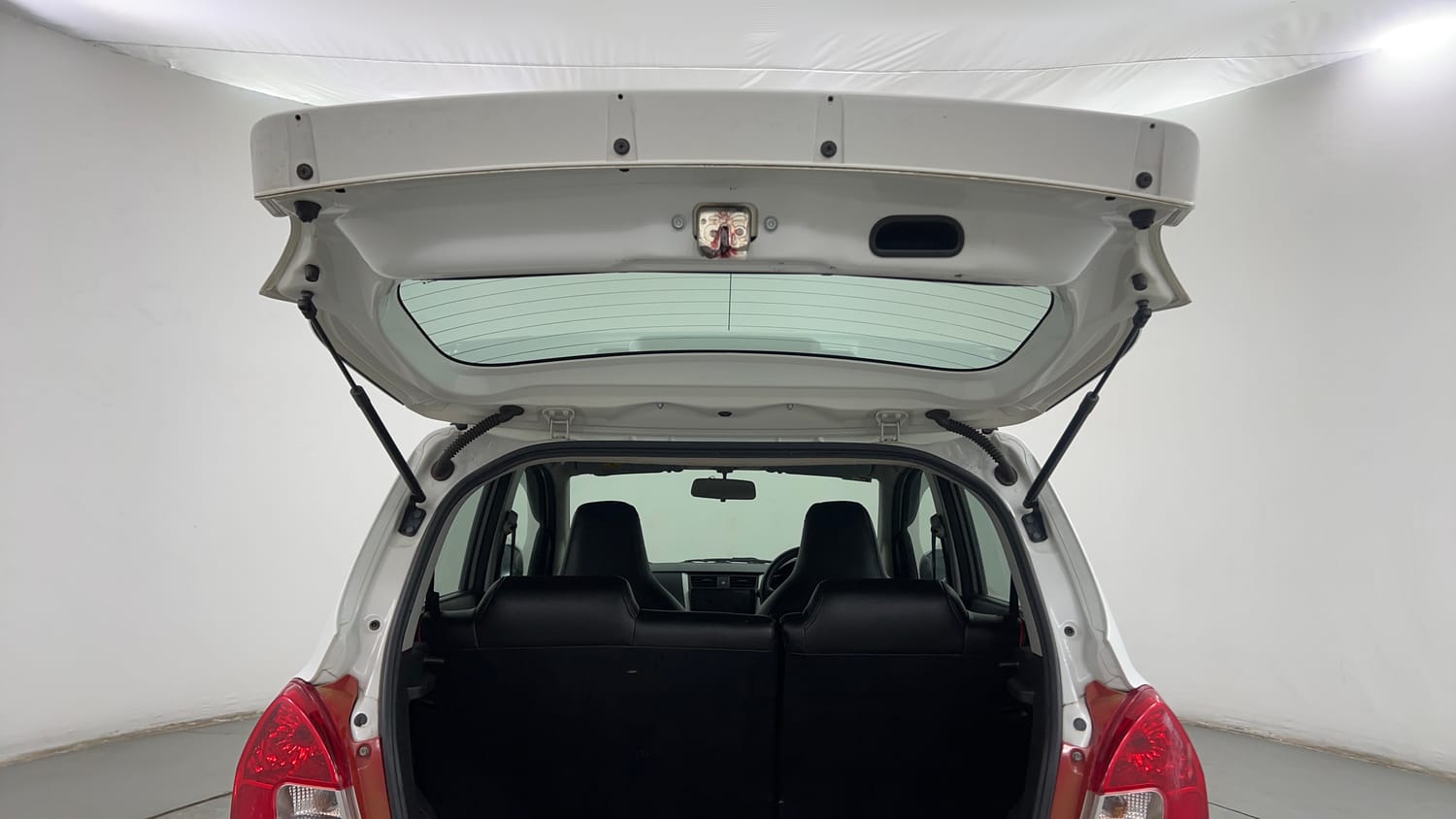 Used 2019 Maruti Suzuki Celerio X Zxi (O) AMT Petrol Automatic interior DICKY DOOR OPEN VIEW