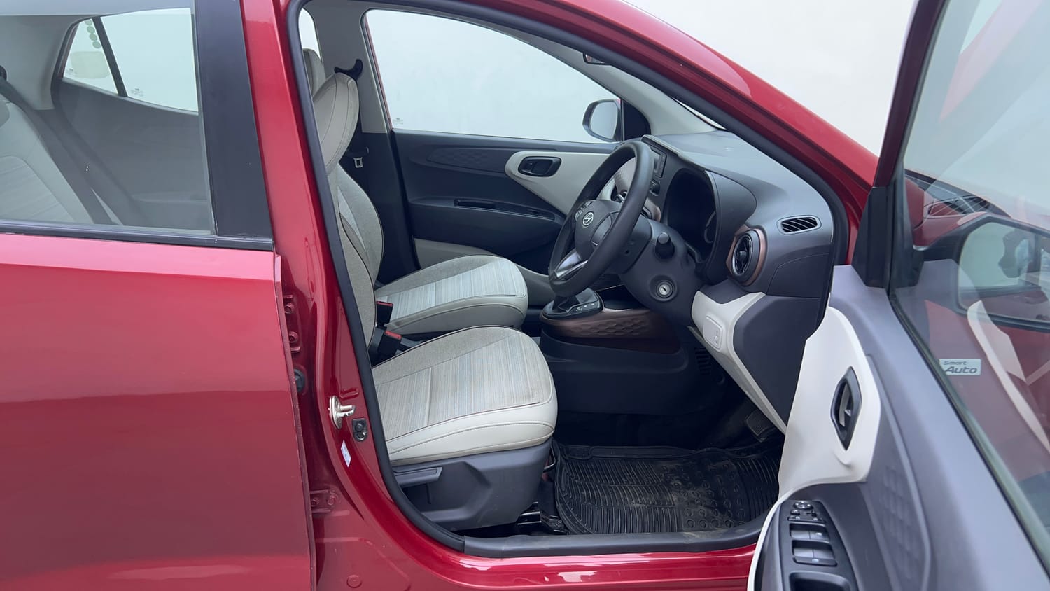 Used 2022 Hyundai Aura S 1.2 AMT Petrol Petrol Automatic interior RIGHT SIDE FRONT DOOR CABIN VIEW