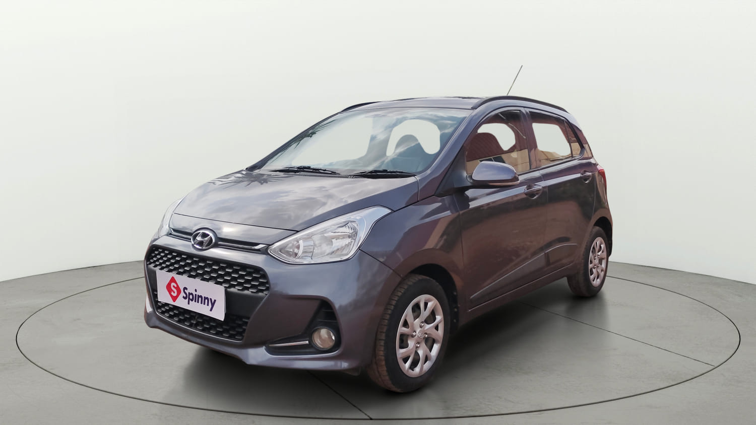 Used 2018 Hyundai Grand i10 Sportz 1.2 Kappa VTVT Petrol Manual exterior LEFT FRONT CORNER VIEW