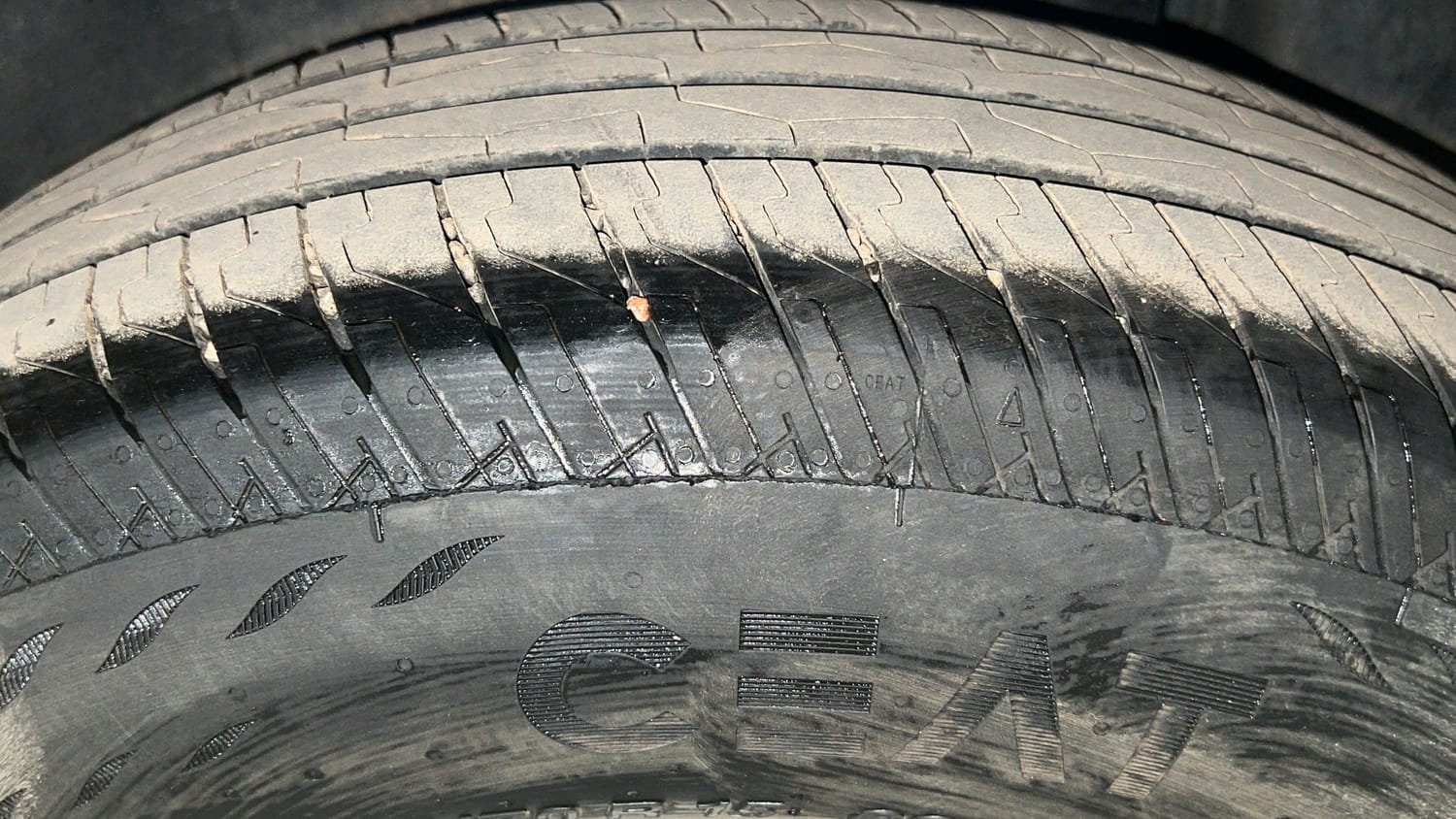 Used 2022 Maruti Suzuki Ciaz Zeta 1.5 Petrol Manual tyres LEFT REAR TYRE TREAD VIEW