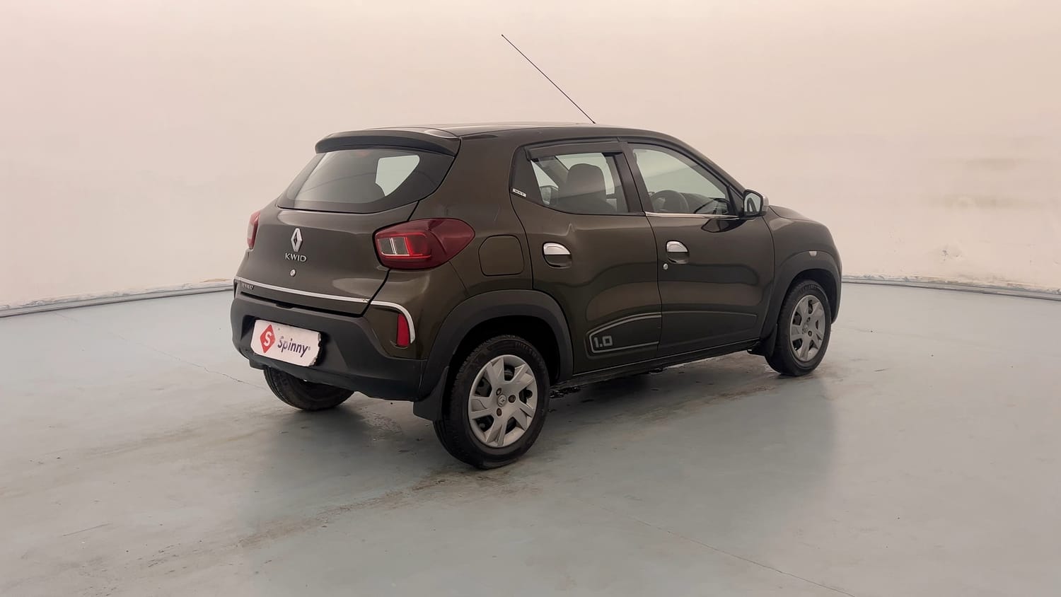 Used 2020 Renault Kwid 1.0 RXT Opt Petrol Manual exterior RIGHT REAR CORNER VIEW