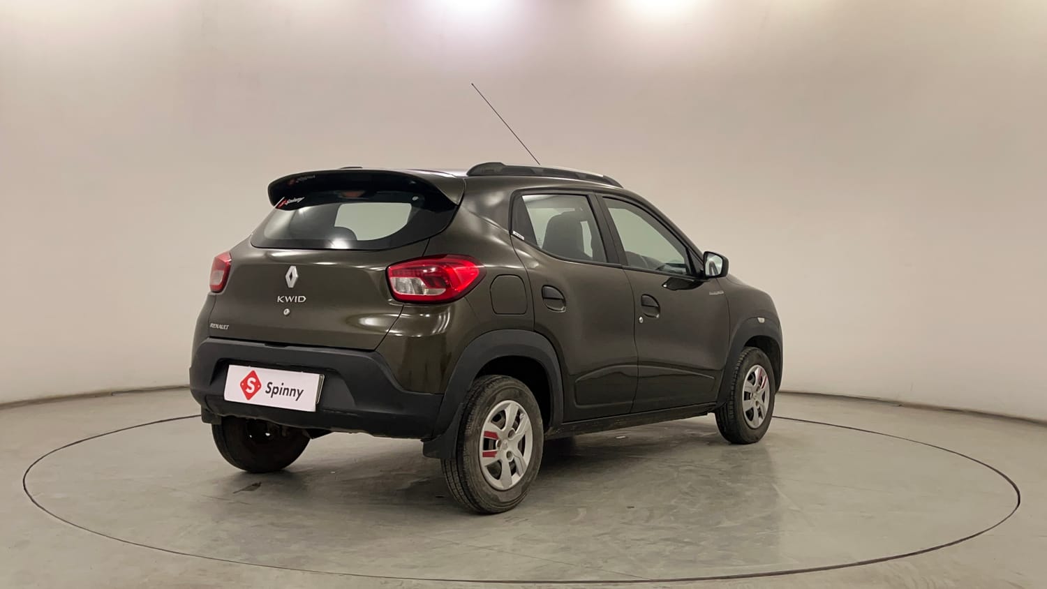 Used 2017 Renault Kwid RXL Live For More Edition Petrol Manual exterior RIGHT REAR CORNER VIEW