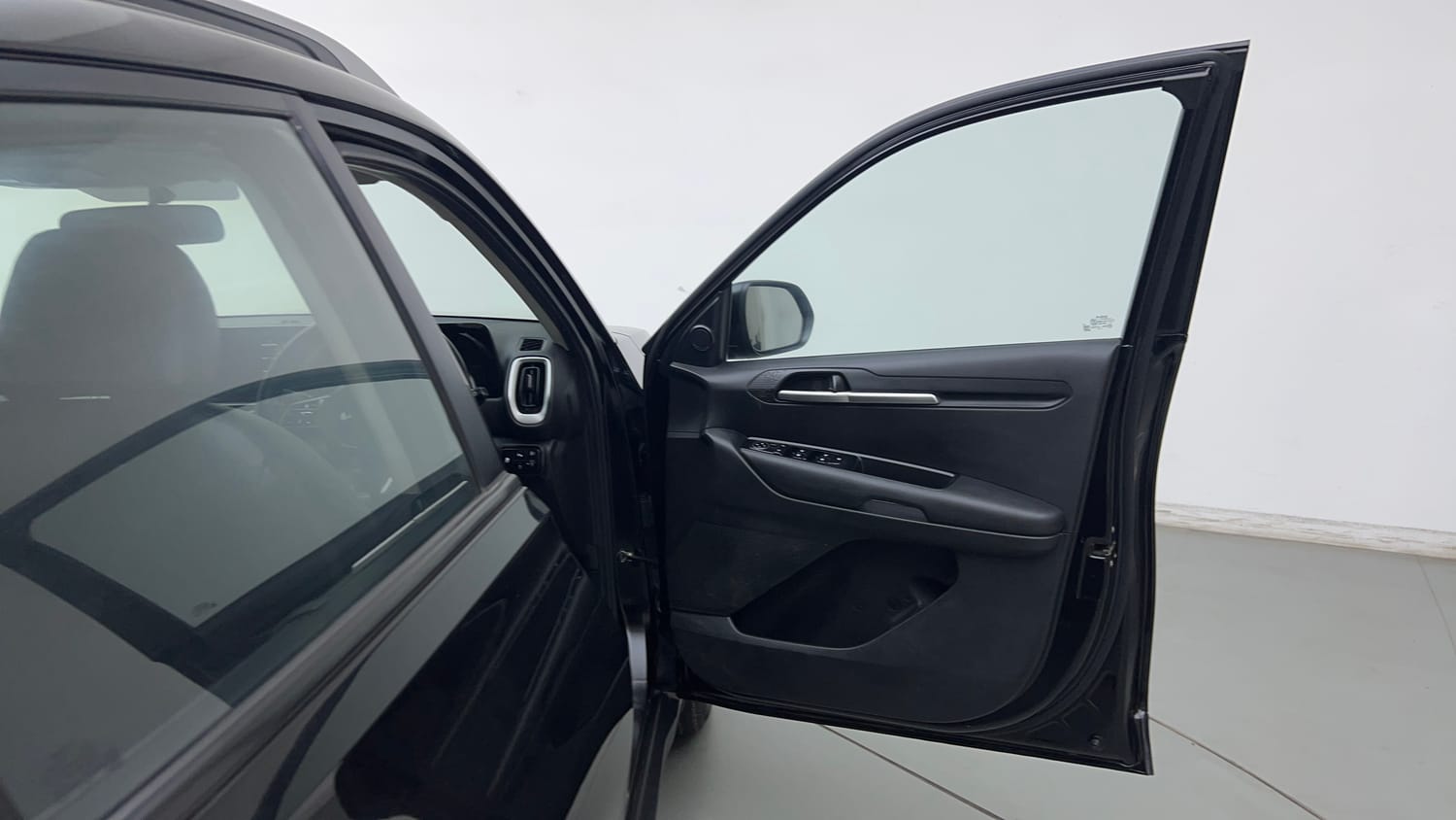 Used 2024 Kia Sonet HTK (O) 1.2 Petrol MT Petrol Manual interior RIGHT FRONT DOOR OPEN VIEW