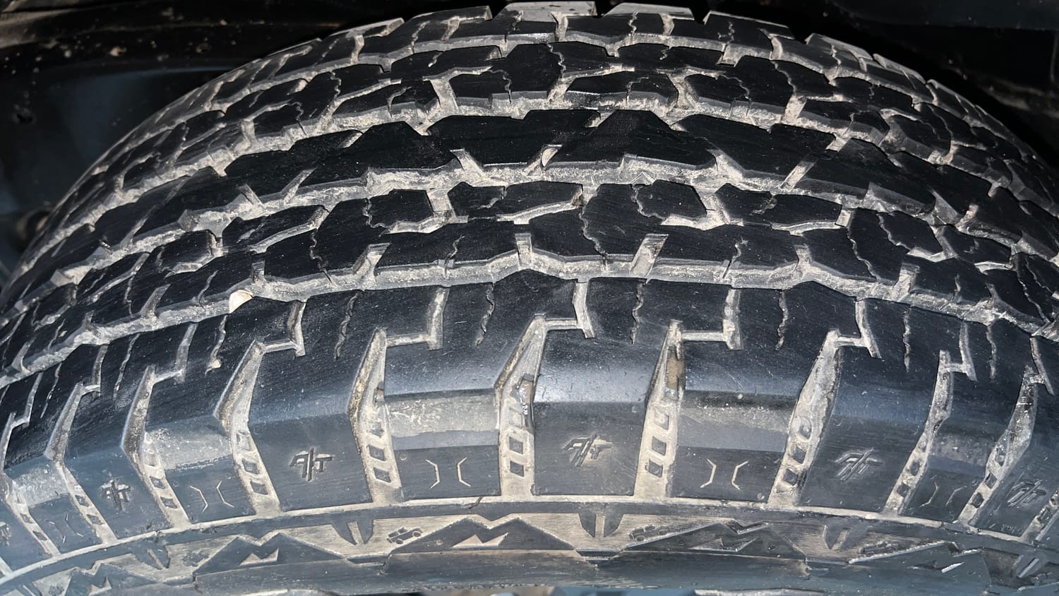 Used 2025 Mahindra Thar LX Hard Top Petrol MT 4WD Petrol Manual tyres LEFT REAR TYRE TREAD VIEW