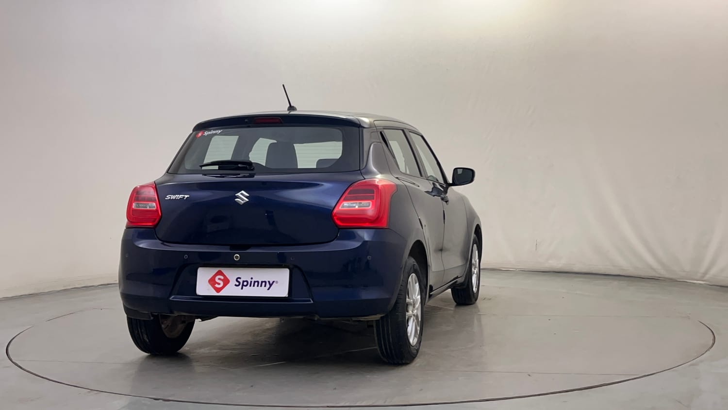 Used 2018 Maruti Suzuki Swift ZXi AMT Petrol Automatic exterior RIGHT REAR CORNER VIEW