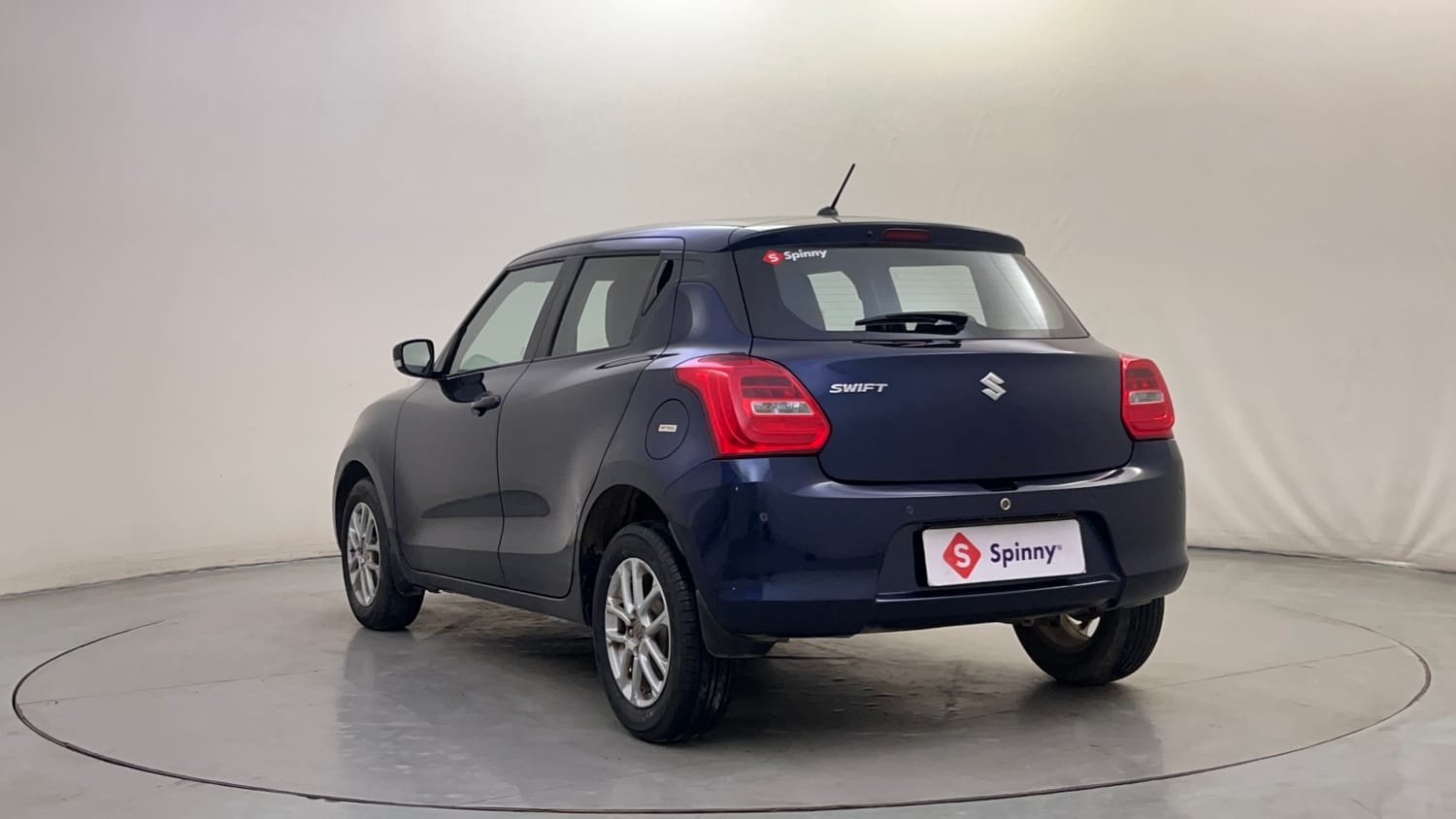 Used 2018 Maruti Suzuki Swift ZXi AMT Petrol Automatic exterior LEFT REAR CORNER VIEW