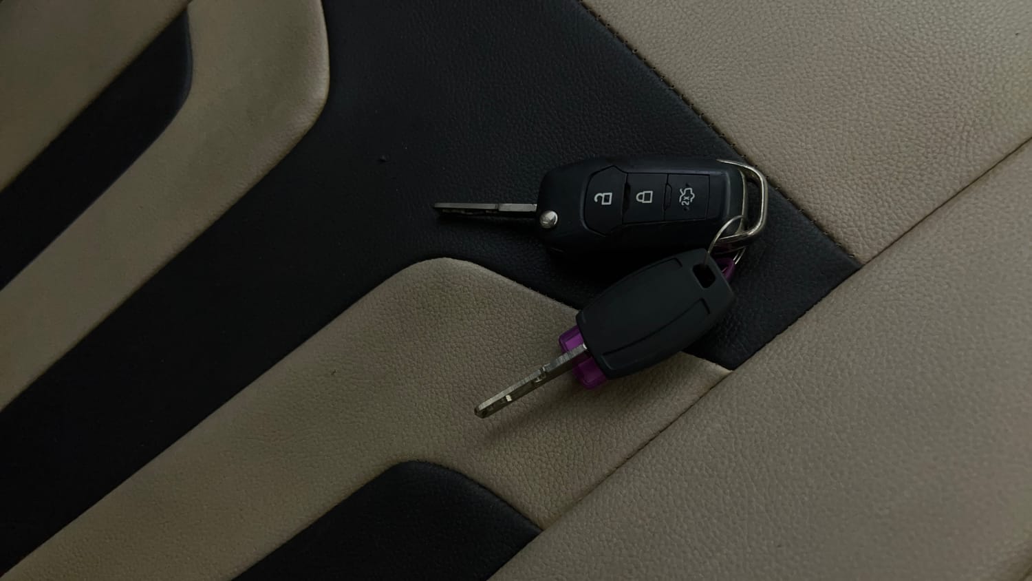 Used 2018 Ford Figo Aspire Titanium 1.2 Ti-VCT Diesel Manual extra CAR KEY VIEW