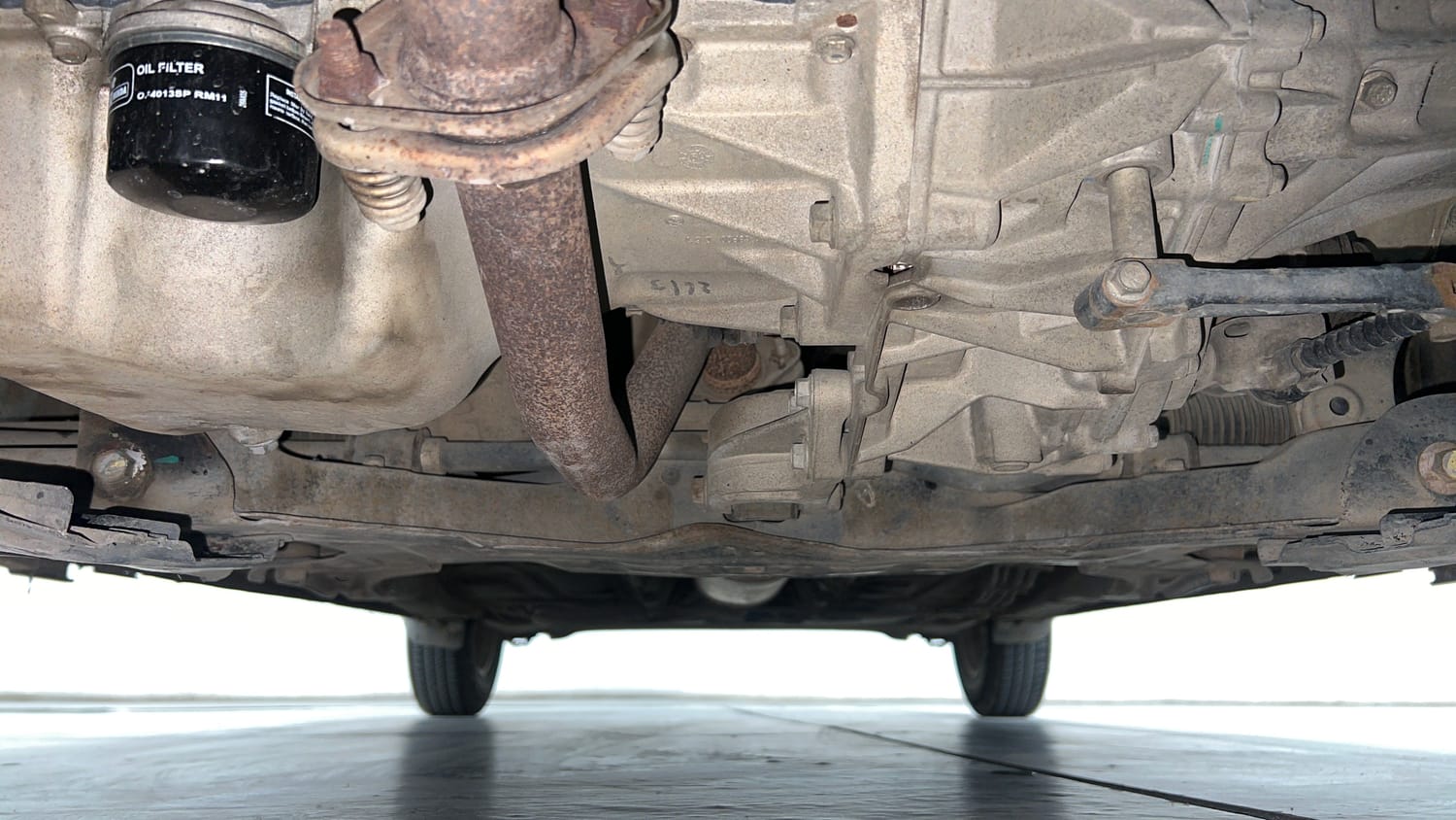 Used 2019 Maruti Suzuki Dzire VXi Petrol Manual extra FRONT LEFT UNDERBODY VIEW