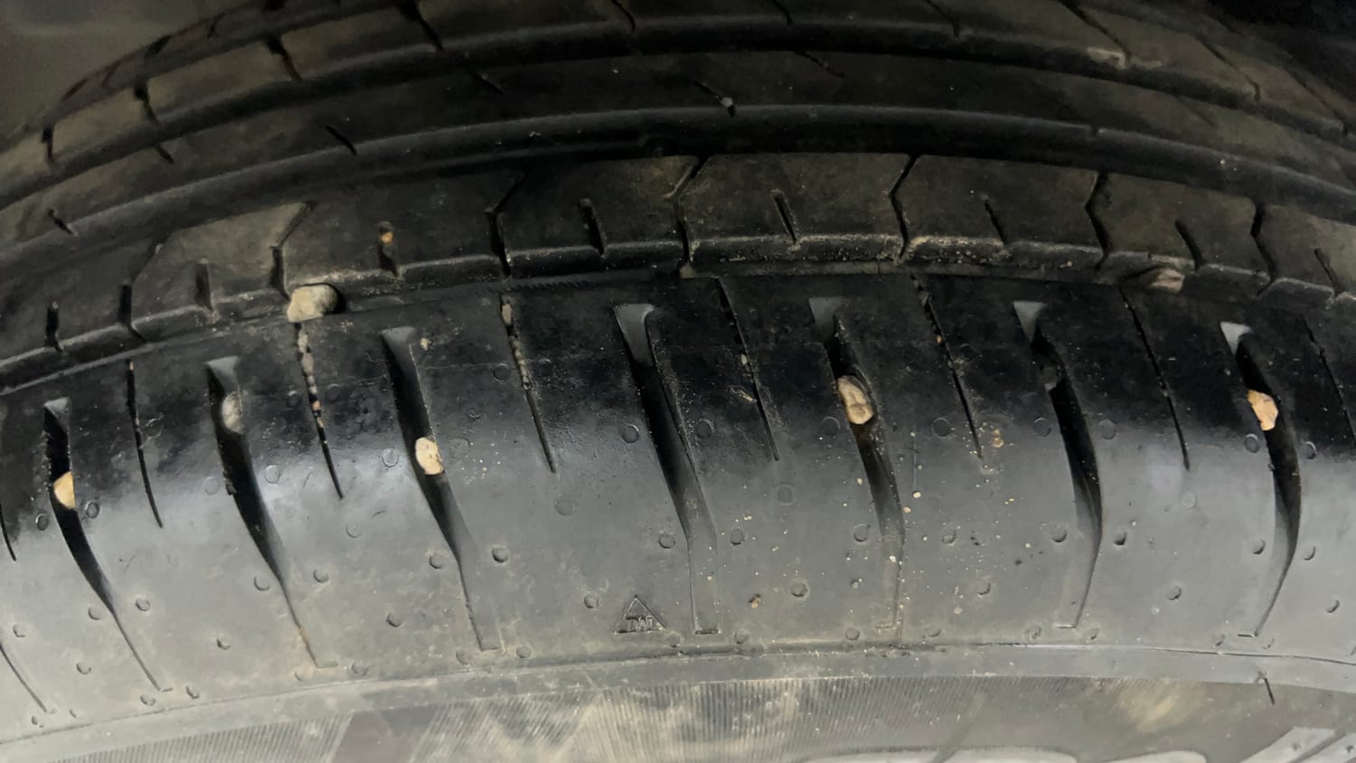 Used 2022 Tata Punch Pure Rhythm Pack MT Petrol Manual tyres RIGHT REAR TYRE TREAD VIEW