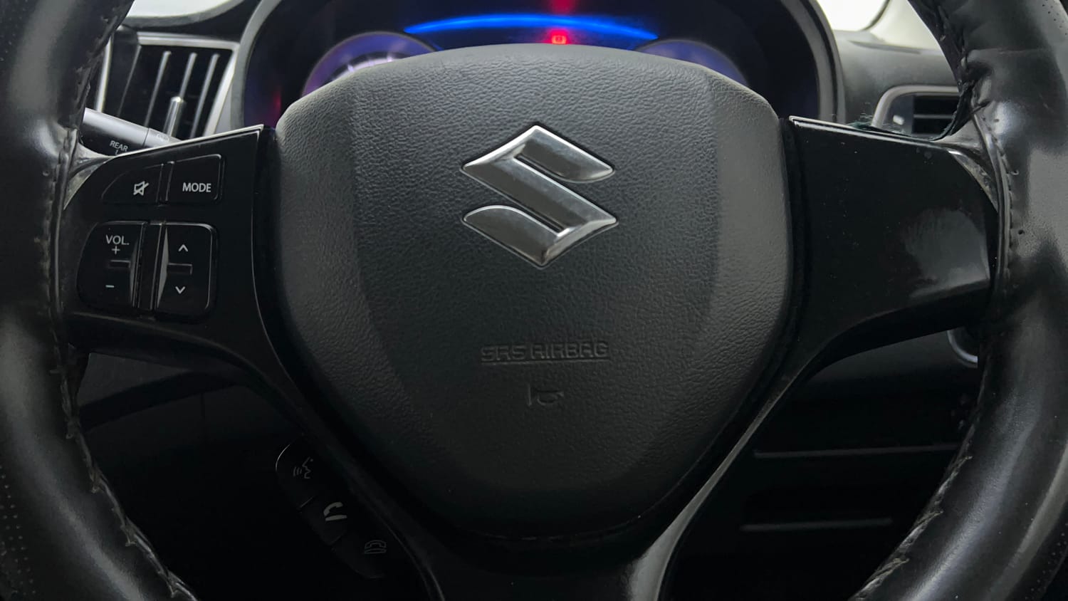 Used 2019 Maruti Suzuki Baleno Zeta Petrol Manual top_features Airbags