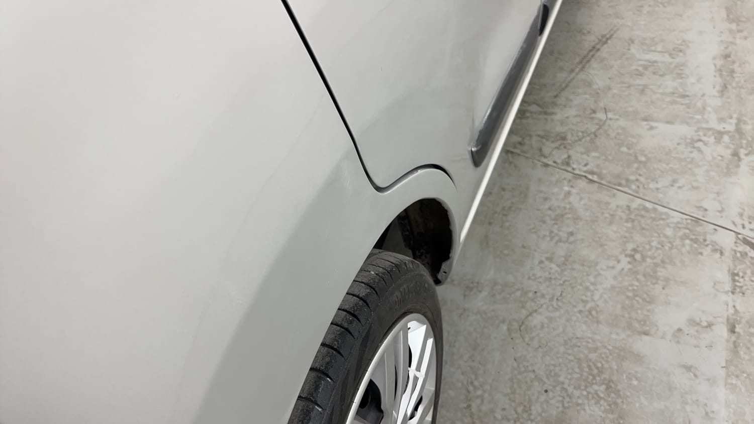 Used 2014 Maruti Suzuki Wagon R VXI Petrol Manual dents MINOR SCRATCH