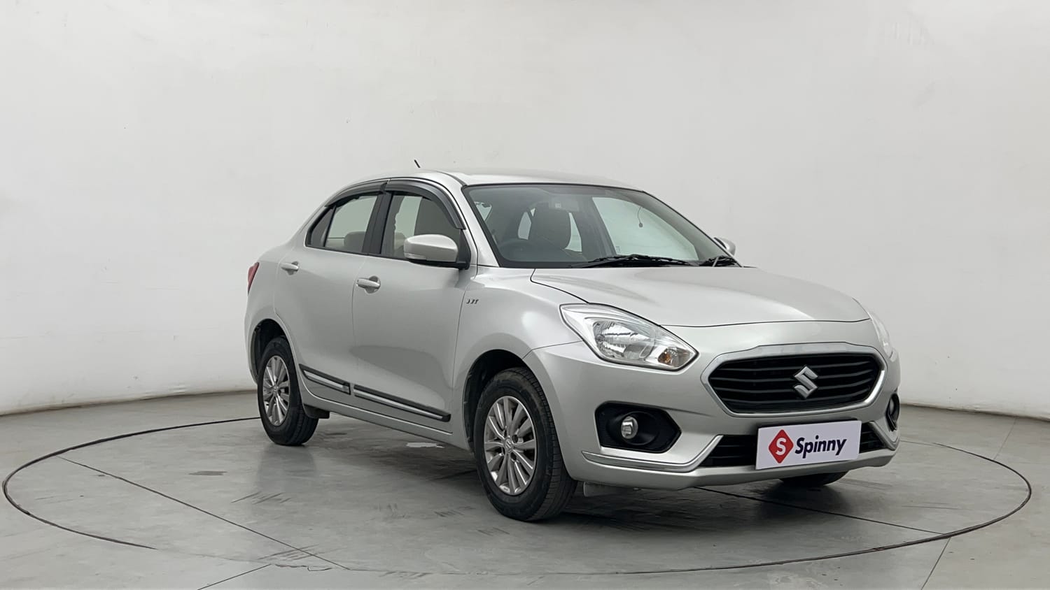 Used 2019 Maruti Suzuki Dzire VXi Petrol Manual exterior RIGHT FRONT CORNER VIEW
