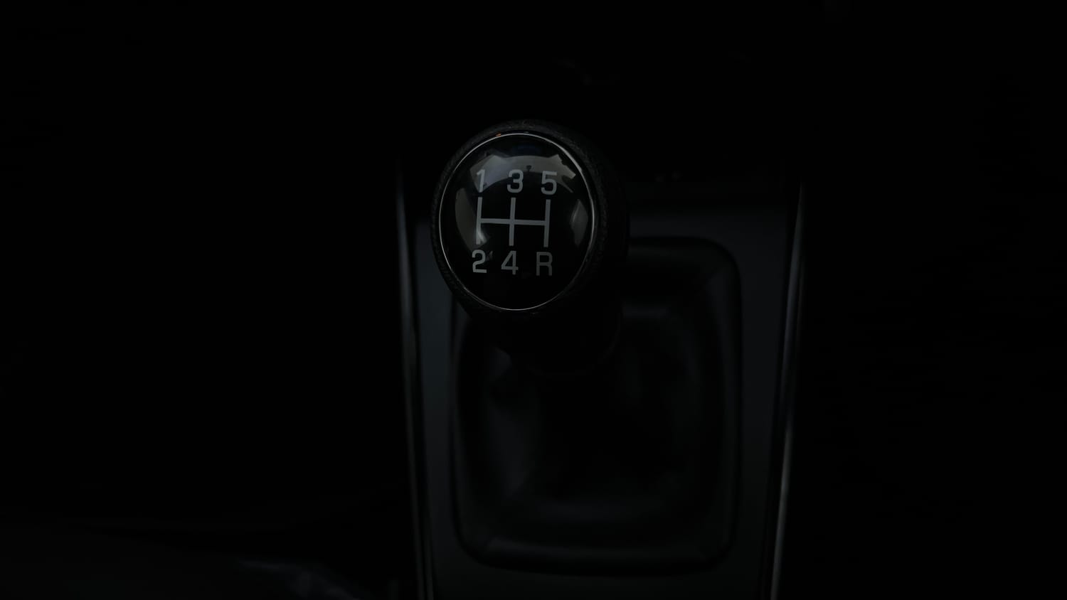 Used 2024 Toyota Glanza G Petrol Manual interior GEAR  KNOB VIEW