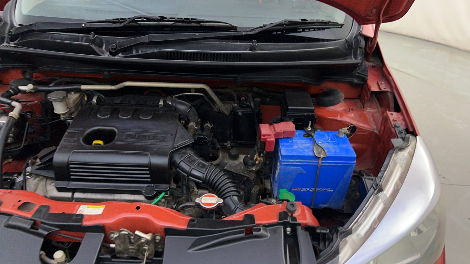 Used 2018 Maruti Suzuki Celerio ZXi (O) AMT Petrol Automatic engine ENGINE LEFT SIDE HINGE & APRON VIEW