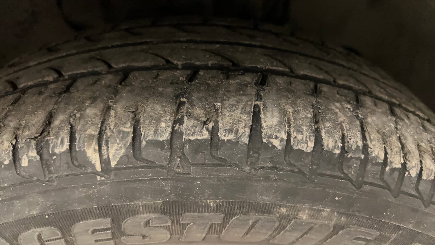Used 2022 Tata Tiago XT CNG Cng Manual tyres RIGHT FRONT TYRE TREAD VIEW
