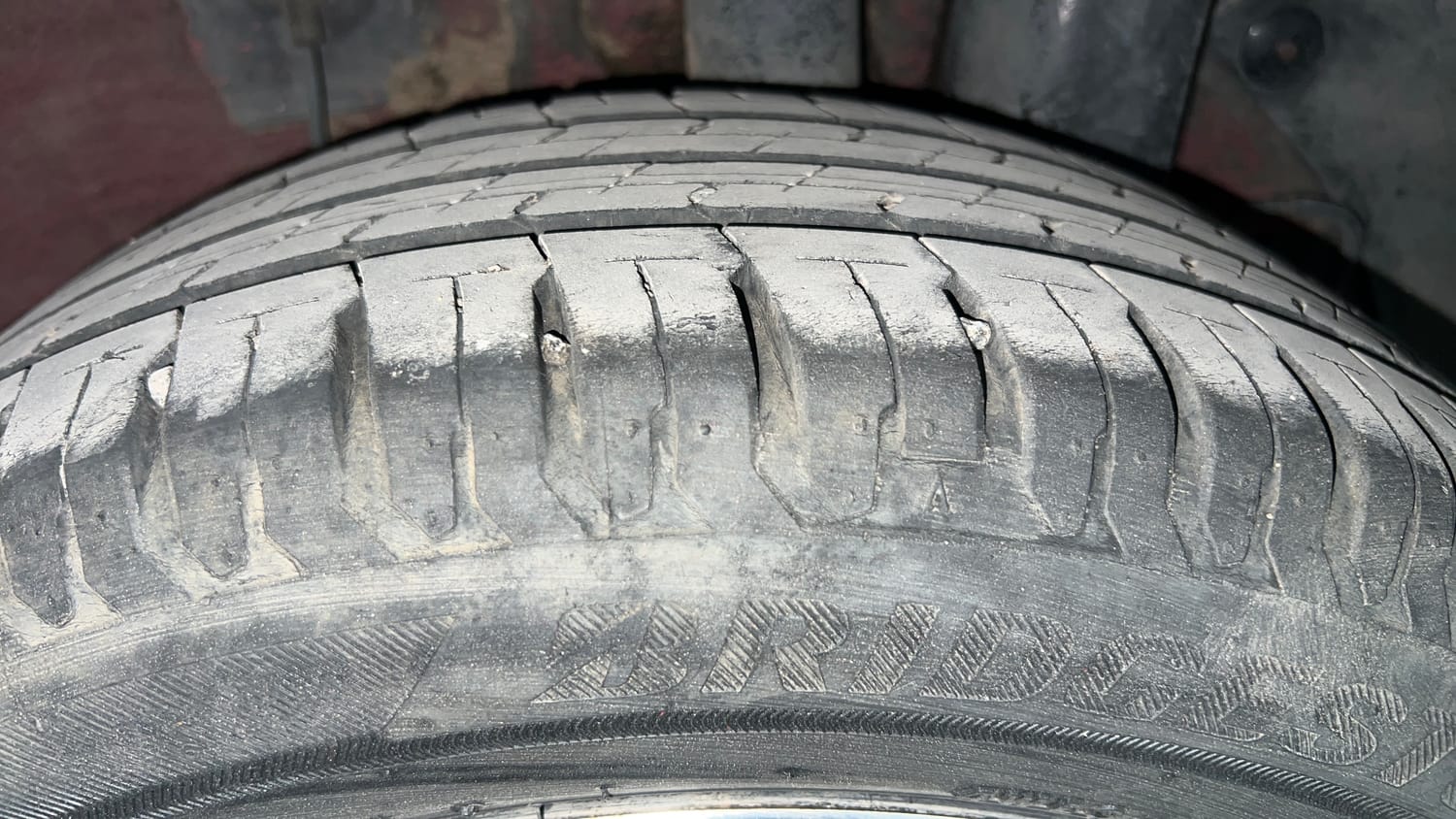 Used 2017 Hyundai i20 Active 1.2 SX Petrol Manual tyres LEFT REAR TYRE TREAD VIEW
