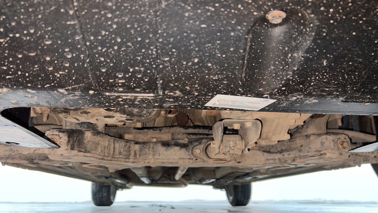 Used 2015 Hyundai Elite i20 Asta 1.2 Petrol Manual extra FRONT LEFT UNDERBODY VIEW