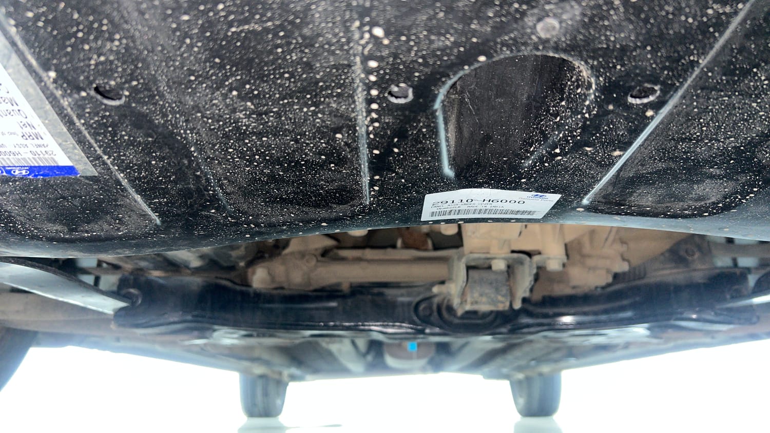 Used 2017 Hyundai Verna SX 1.6 VTVT Petrol Manual extra FRONT LEFT UNDERBODY VIEW