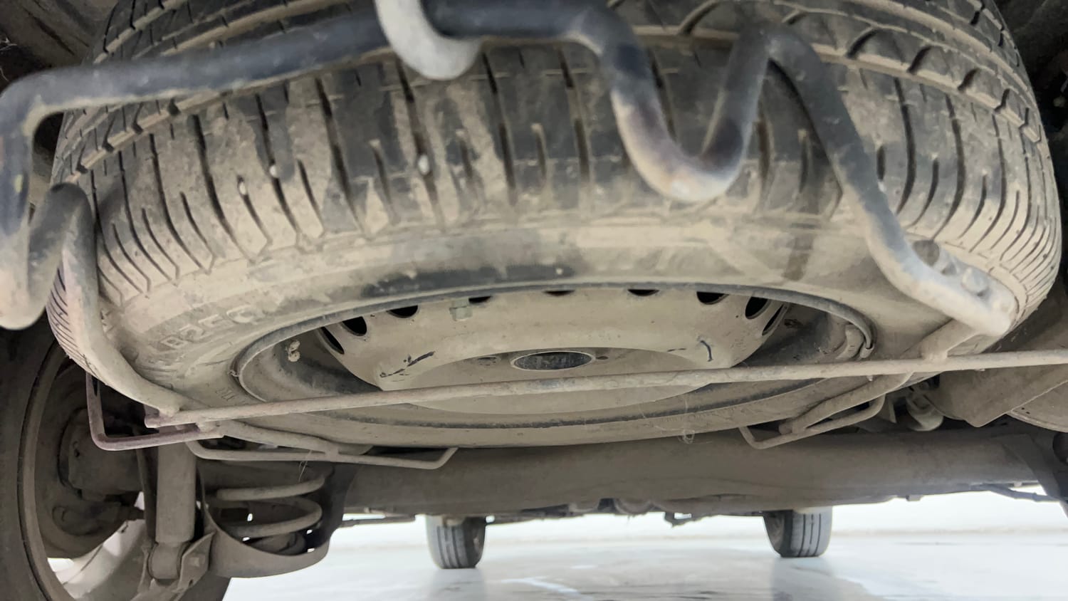 Used 2014 Honda Mobilio V (O) Petrol Petrol Manual tyres SPARE TYRE VIEW