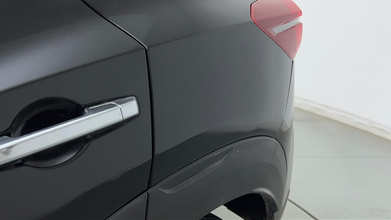 Used 2021 Nissan Magnite XV Premium Turbo Petrol Manual dents MINOR SCRATCH