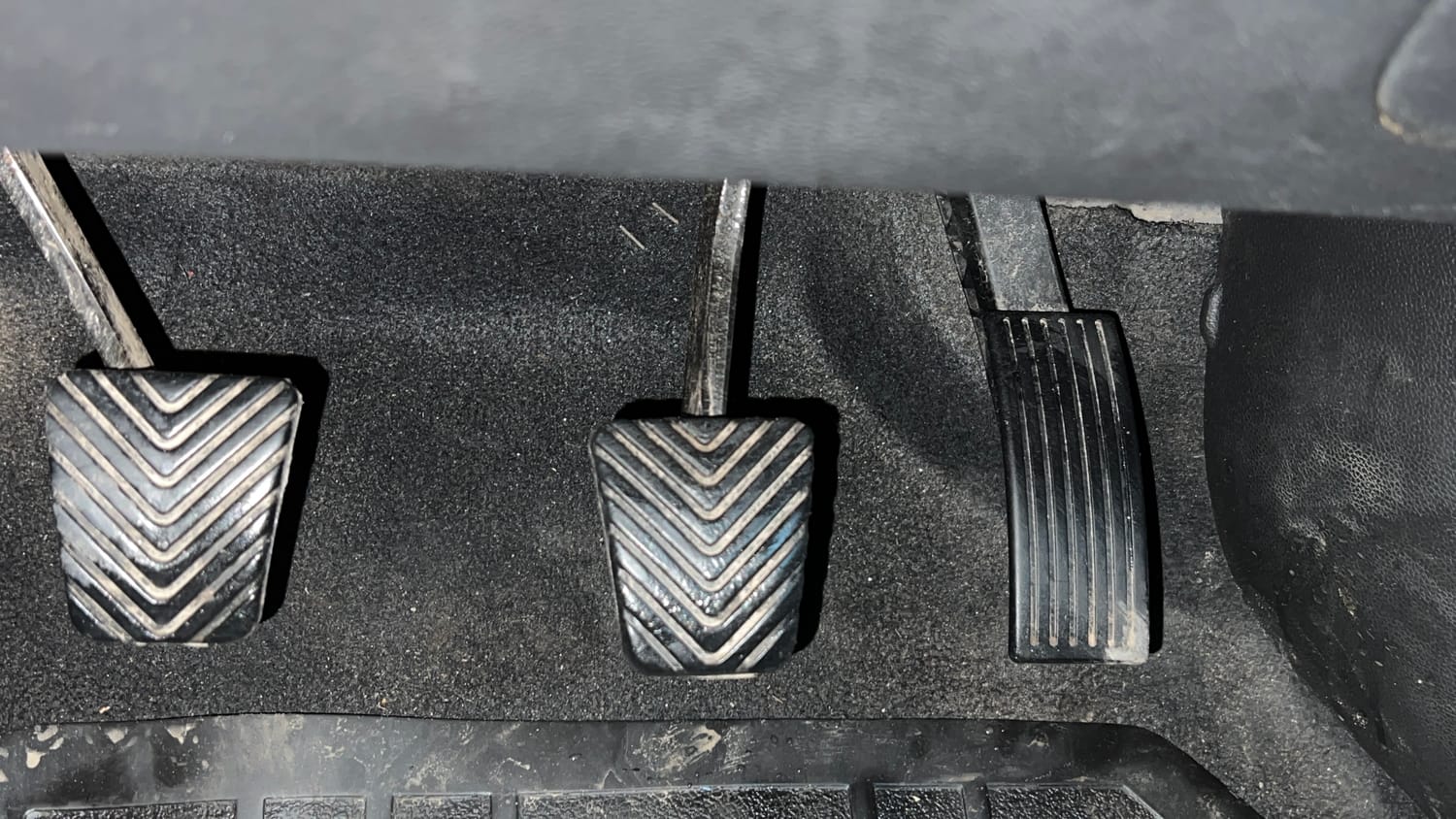 Used 2015 Hyundai Elite i20 Asta 1.2 Petrol Manual interior PEDALS VIEW