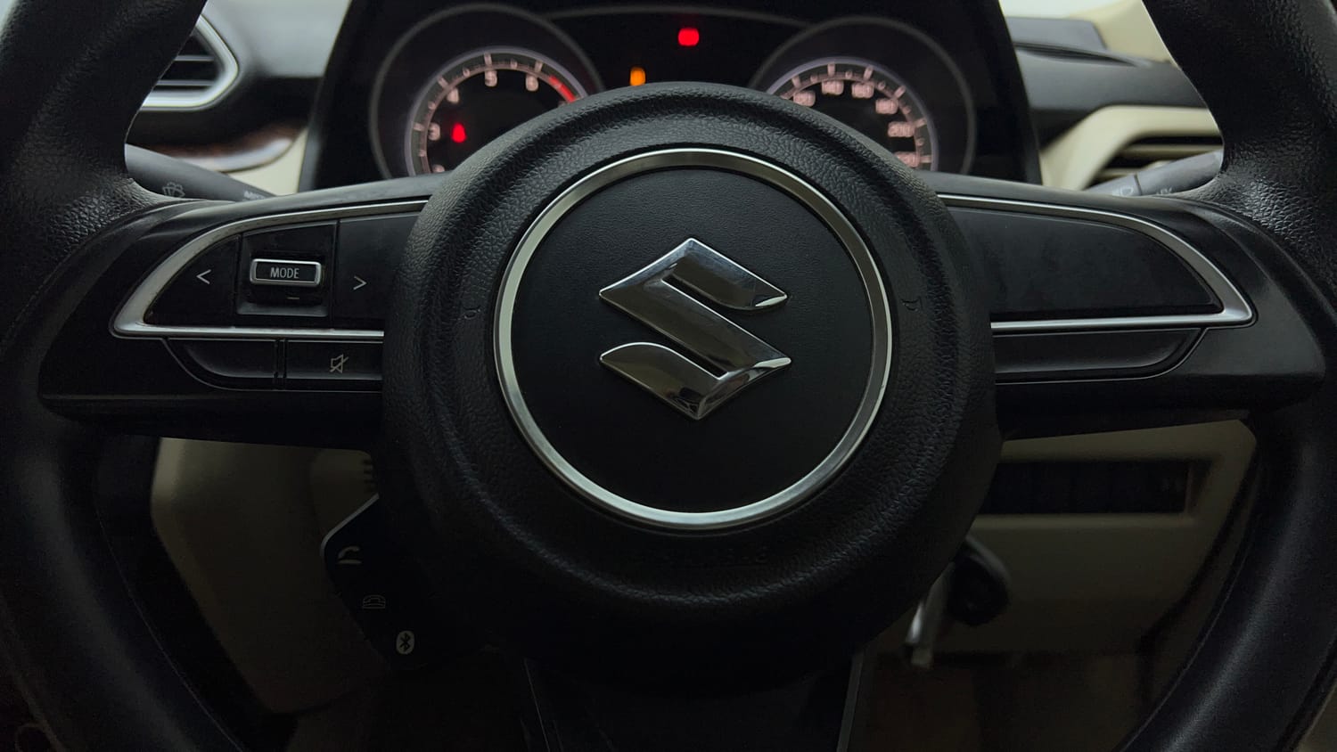 Used 2018 Maruti Suzuki Dzire VXi Petrol Manual top_features Airbags