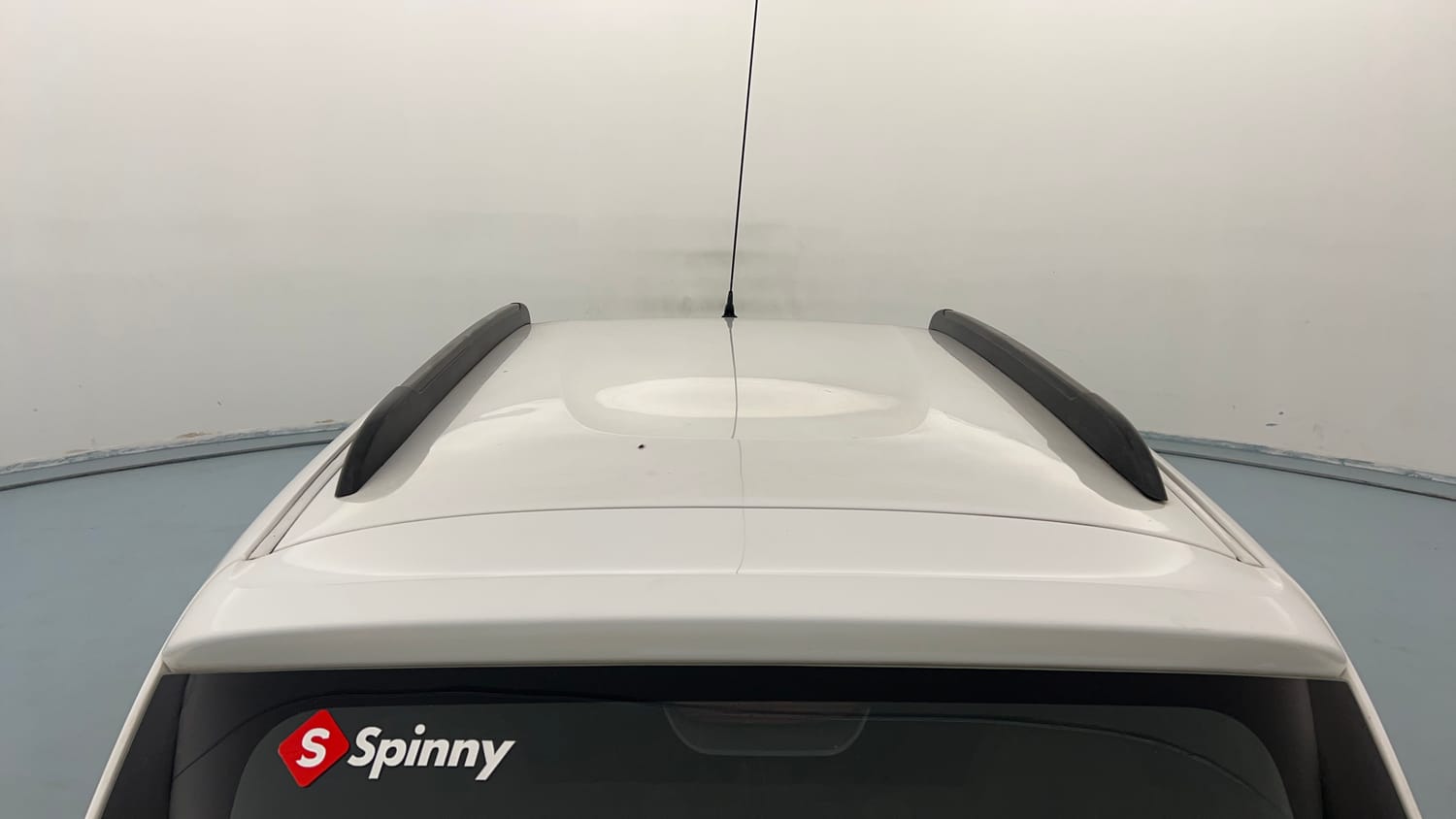 Used 2018 Renault Kwid RXT (O) 1.0 SCE Edition Petrol Manual exterior EXTERIOR ROOF VIEW