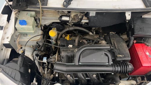 Used 2018 Renault Kwid RXT (O) 1.0 SCE Edition Petrol Manual engine ENGINE RIGHT SIDE VIEW