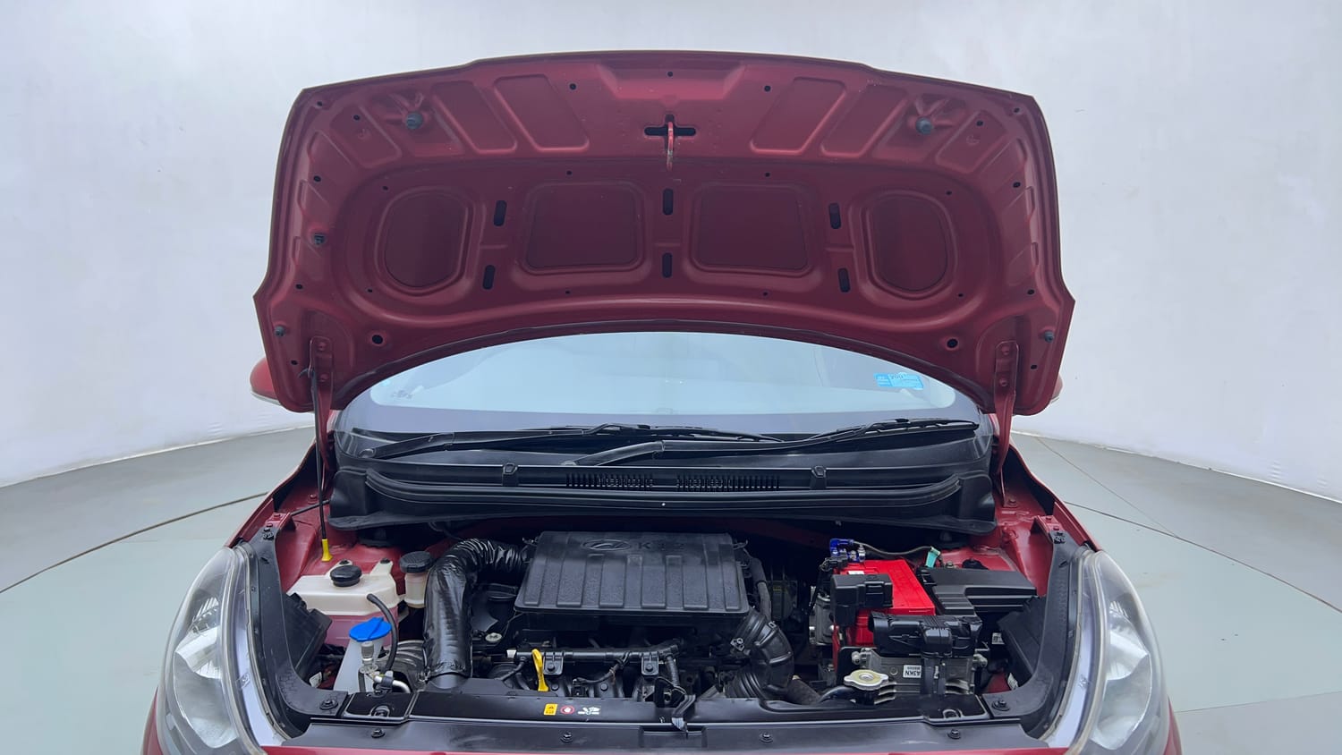 Used 2022 Hyundai Aura S 1.2 AMT Petrol Petrol Automatic engine ENGINE & BONNET OPEN FRONT VIEW