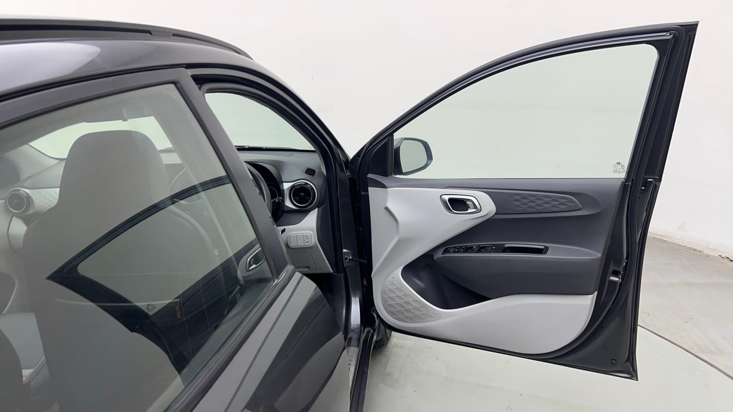 Used 2021 Hyundai Grand i10 Nios Sportz 1.2 Kappa VTVT Petrol Manual interior RIGHT FRONT DOOR OPEN VIEW