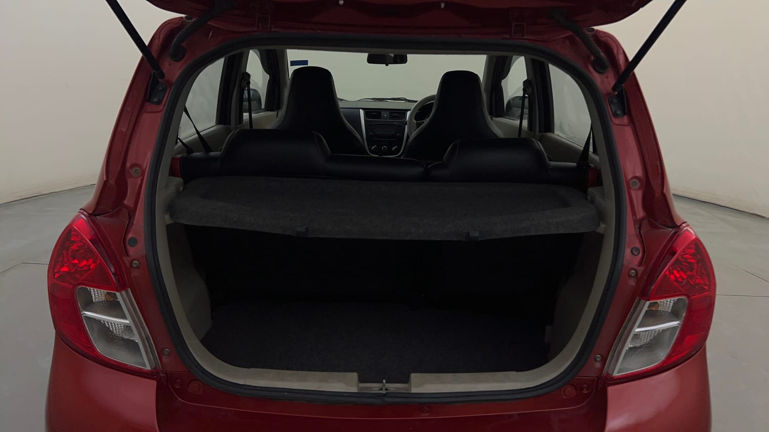 Used 2018 Maruti Suzuki Celerio ZXi (O) AMT Petrol Automatic interior DICKY INSIDE VIEW