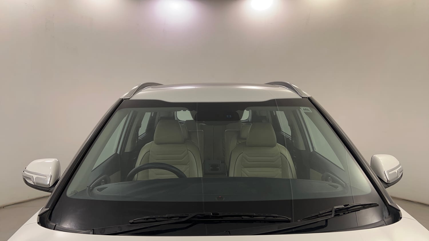 Used 2023 Kia Carens Luxury Plus 1.4 Petrol 7 STR Petrol Manual exterior FRONT WINDSHIELD VIEW