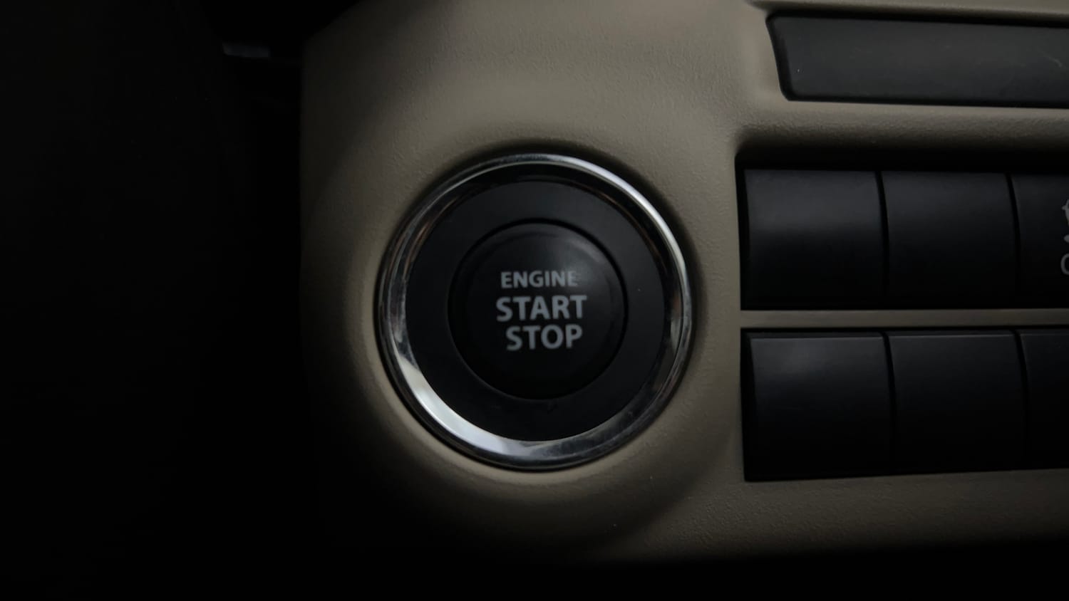 Used 2024 Toyota Glanza G Petrol Manual top_features Keyless start