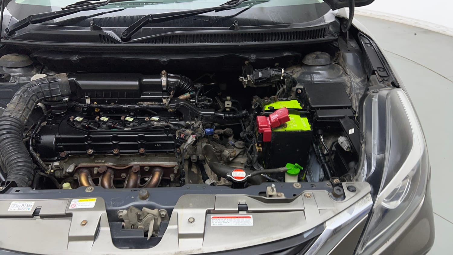 Used 2019 Maruti Suzuki Baleno Zeta Petrol Manual engine ENGINE LEFT SIDE VIEW