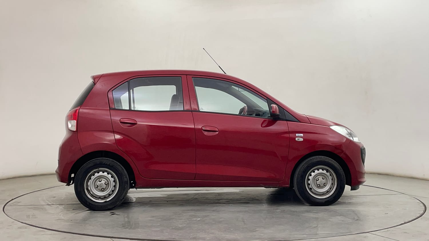 Used 2021 Hyundai Santro Magna AMT Petrol Automatic exterior RIGHT SIDE VIEW