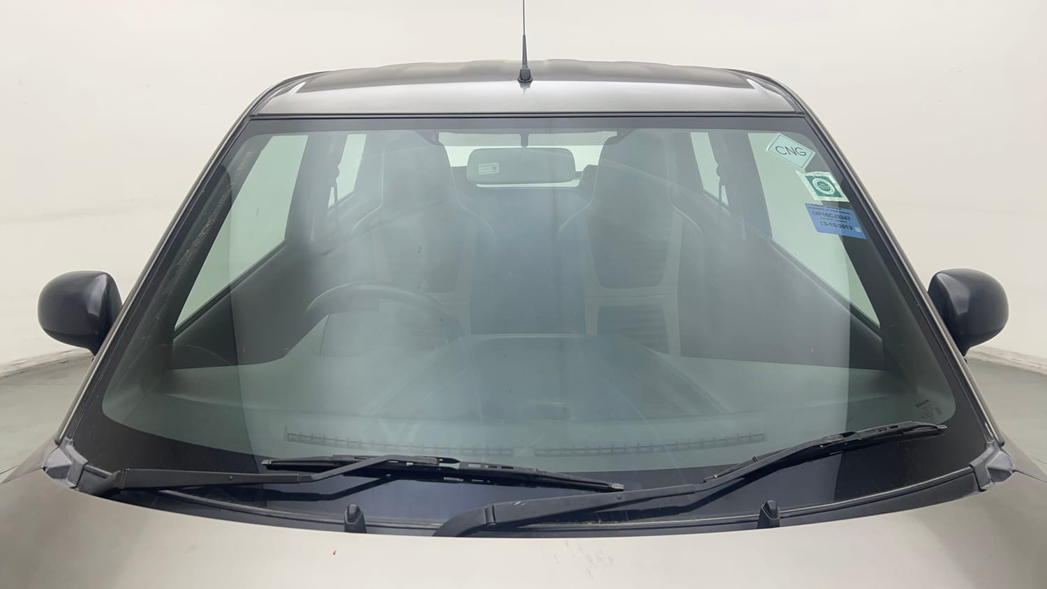 Used 2019 Maruti Suzuki Wagon R LXi 1.0 CNG Cng Manual exterior FRONT WINDSHIELD VIEW