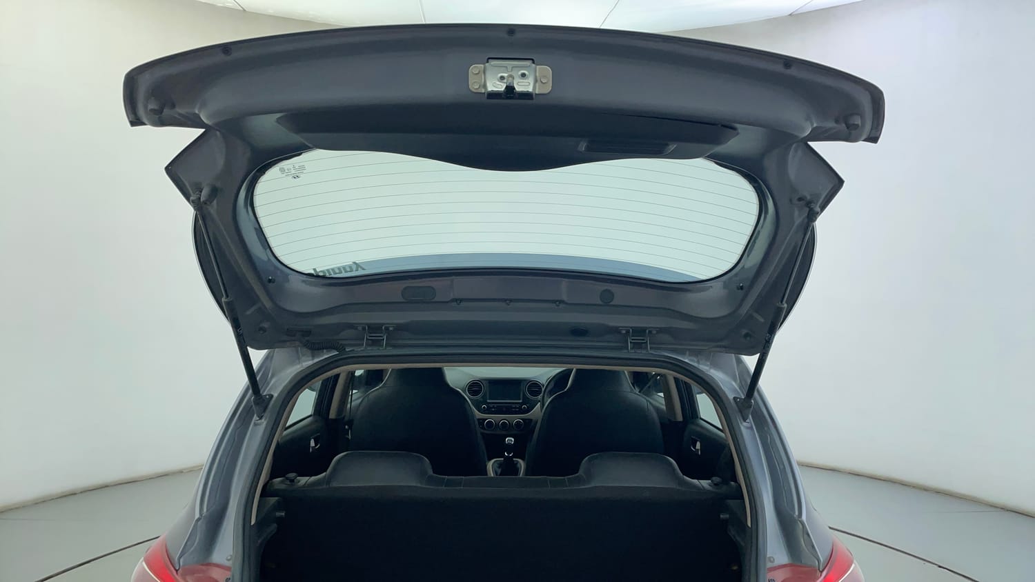 Used 2019 Hyundai Grand i10 Sportz 1.2 Kappa VTVT Petrol Manual interior DICKY DOOR OPEN VIEW