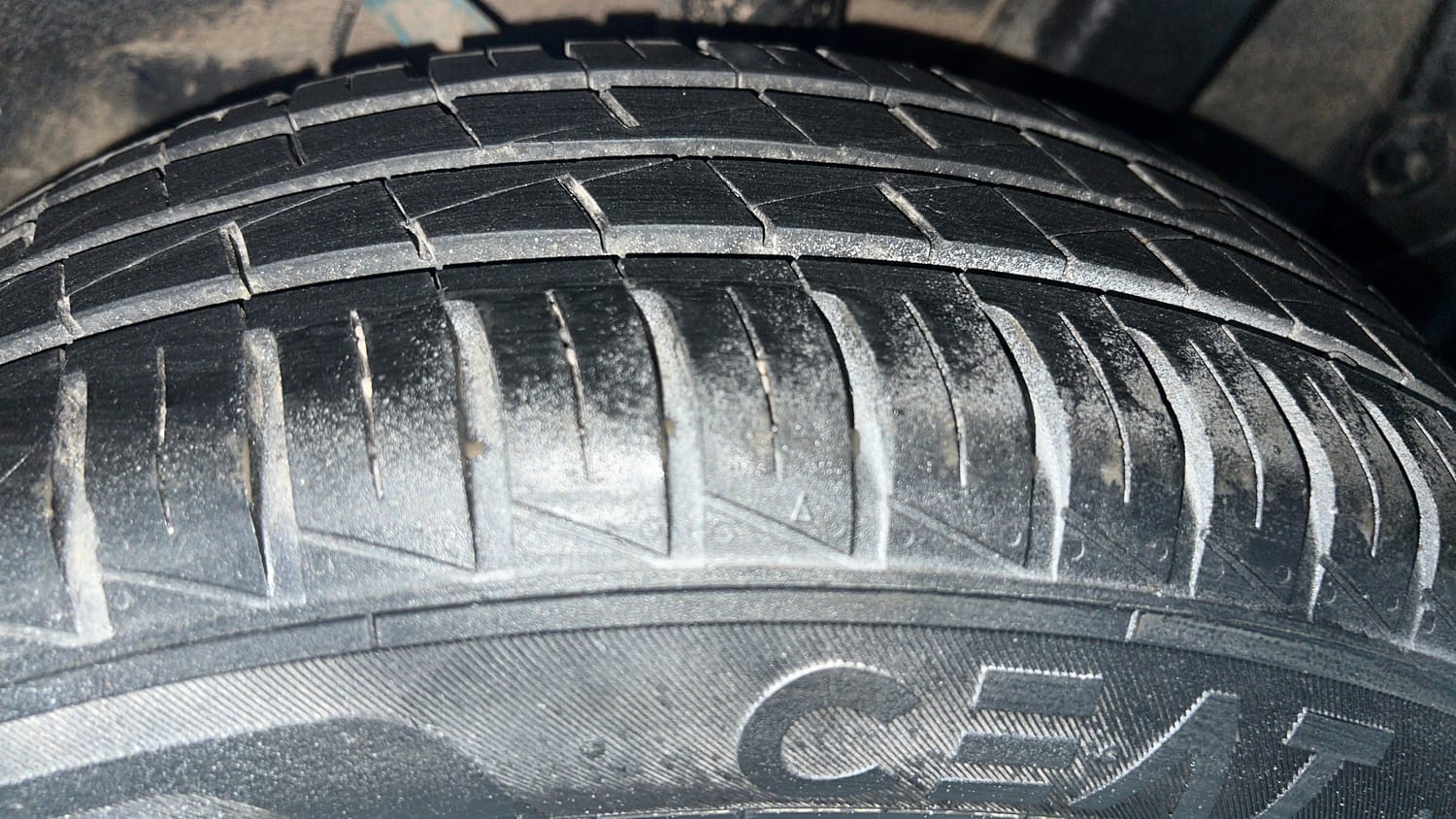 Used 2021 Hyundai Grand i10 Nios Sportz 1.2 Kappa VTVT Petrol Manual tyres LEFT REAR TYRE TREAD VIEW