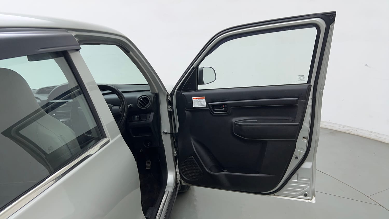 Used 2022 Maruti Suzuki S-Presso VXi (O) CNG Cng Manual interior RIGHT FRONT DOOR OPEN VIEW