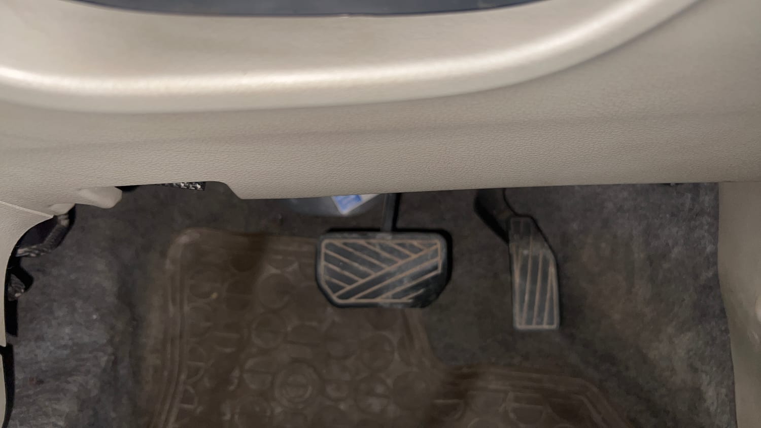 Used 2018 Maruti Suzuki Celerio ZXi (O) AMT Petrol Automatic interior PEDALS VIEW