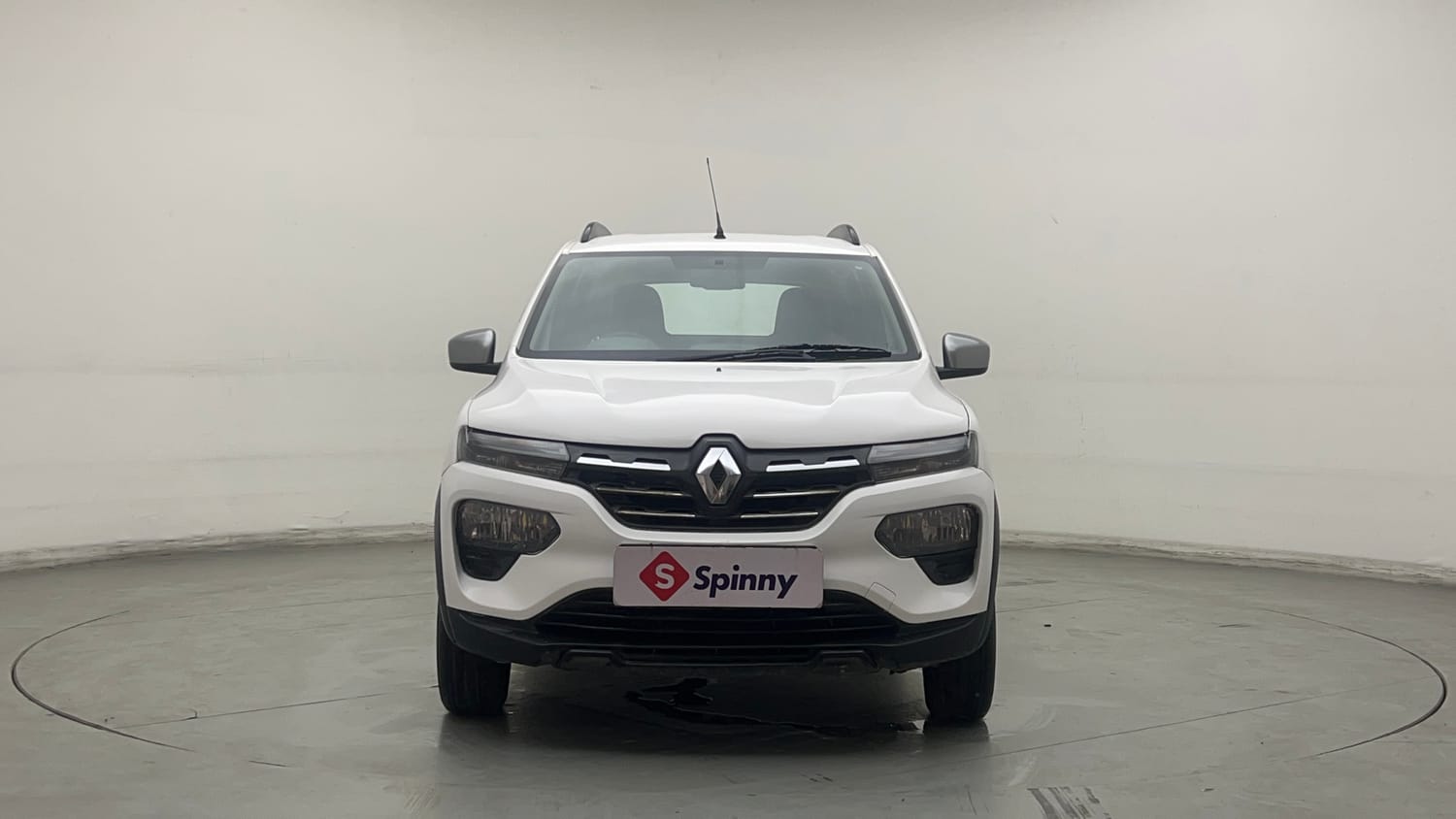 Used 2020 Renault Kwid RXT 1.0 Opt Petrol Manual exterior FRONT VIEW