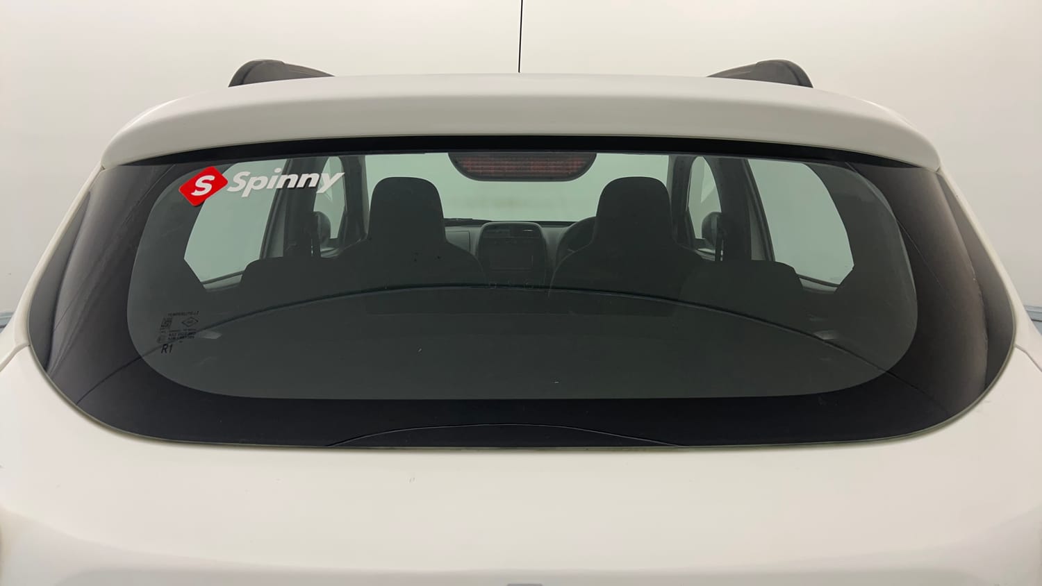 Used 2018 Renault Kwid RXT (O) 1.0 SCE Edition Petrol Manual exterior BACK WINDSHIELD VIEW