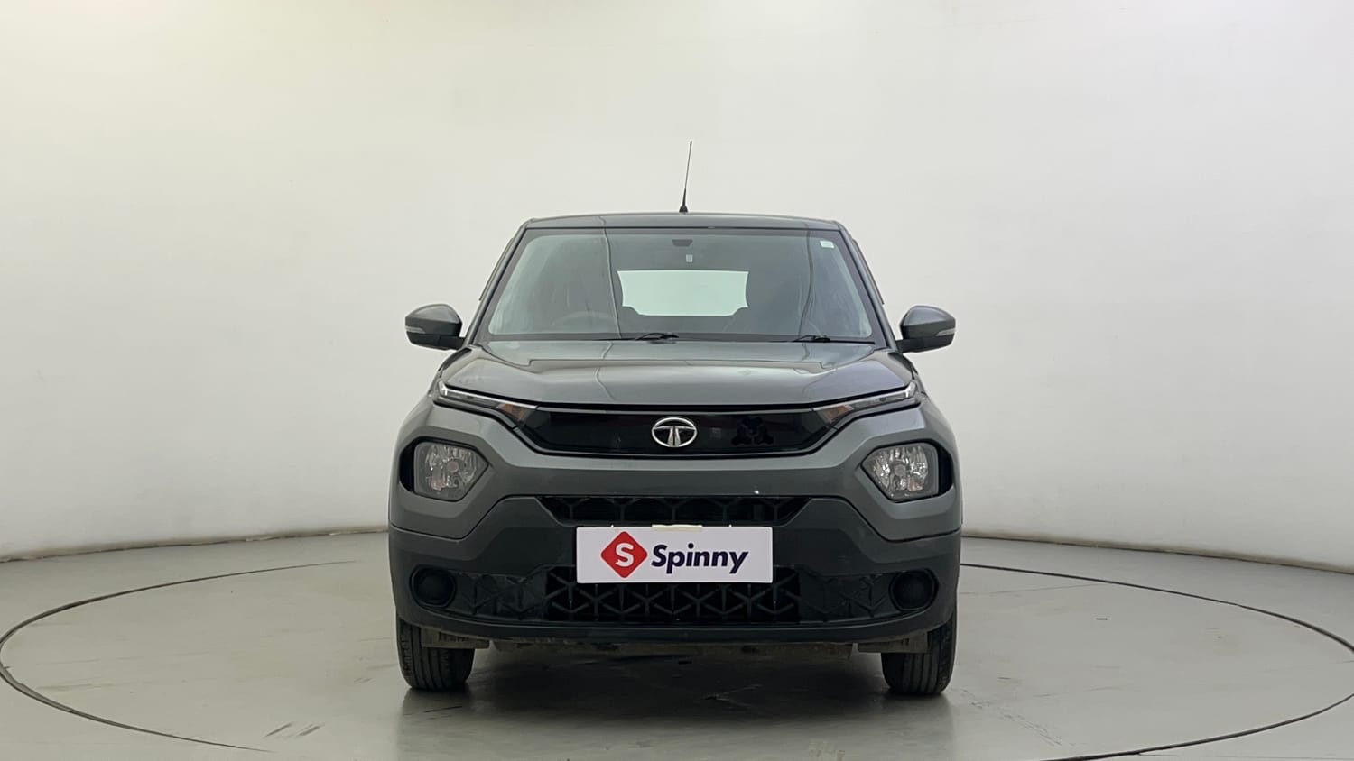 Used 2022 Tata Punch Pure Rhythm Pack MT Petrol Manual exterior FRONT VIEW